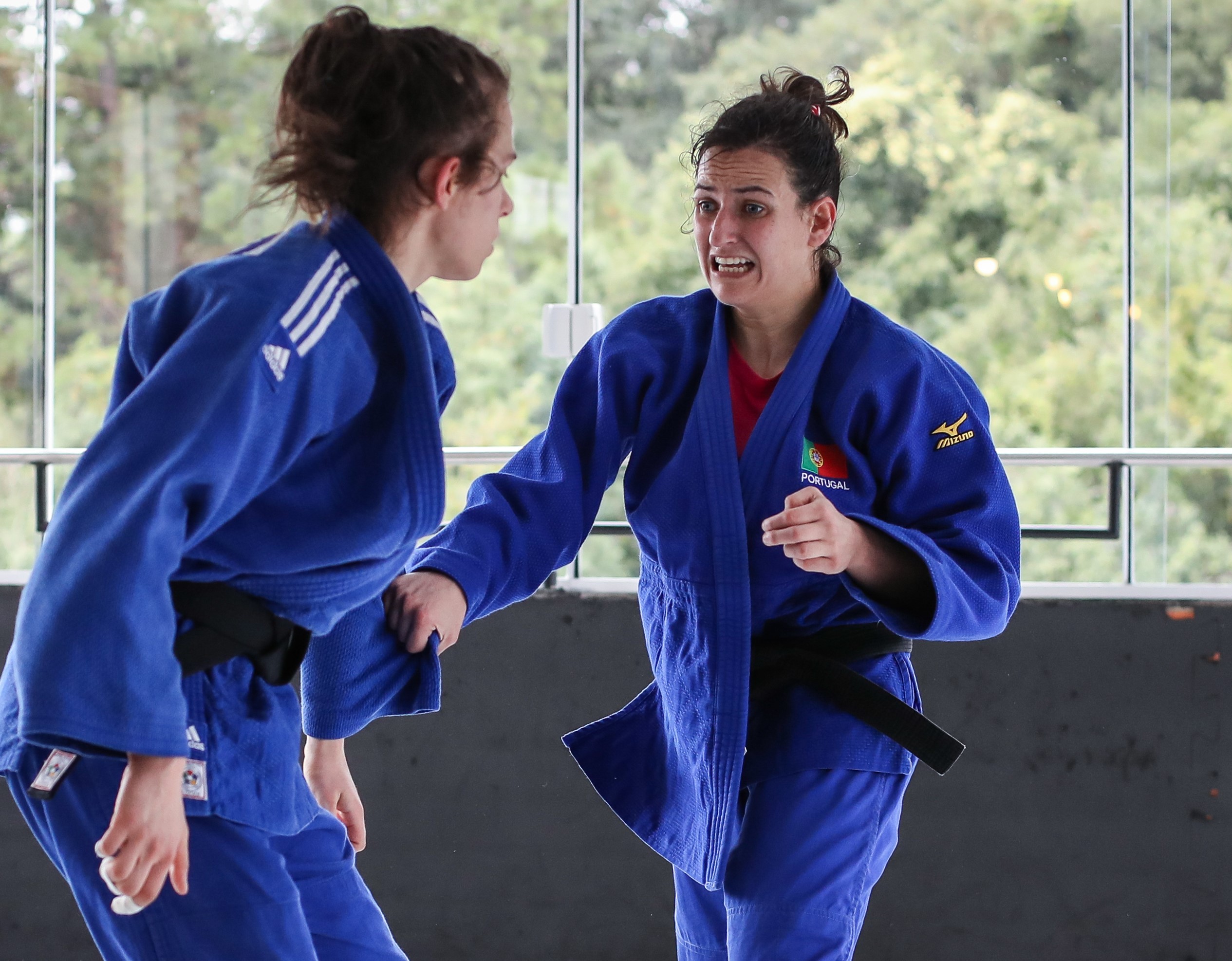 Joana Santos é a porta-estandarte na cerimónia de abertura dos Jogos Surdolímpicos Caxias do Sul 2021